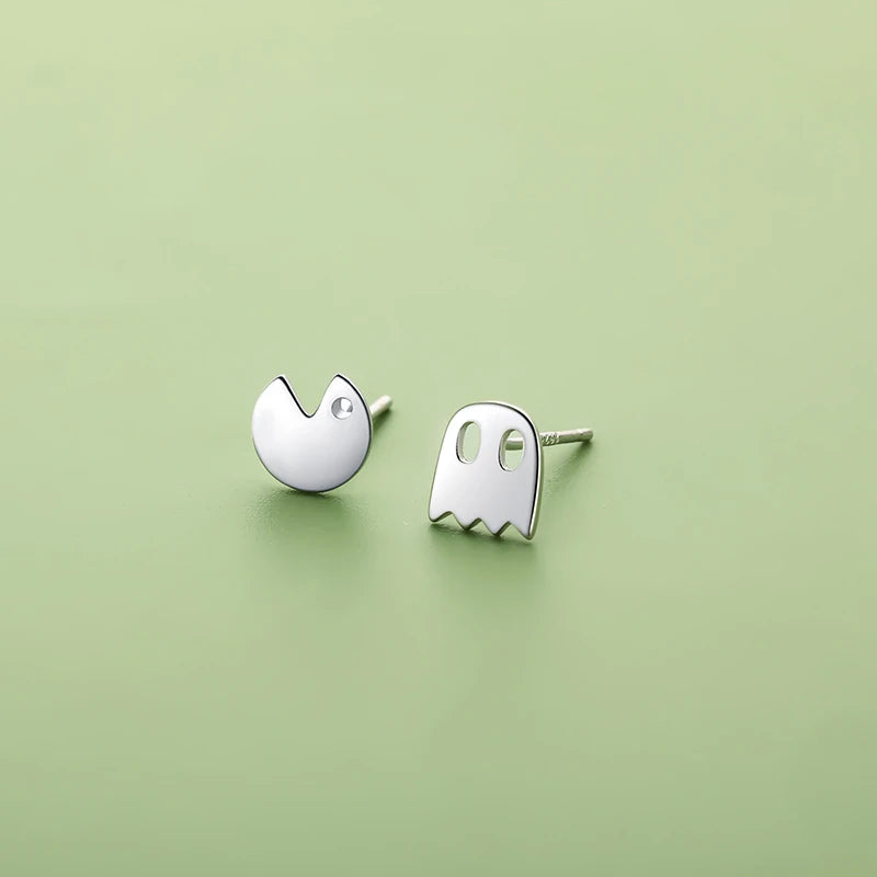 Trustdavis Earrings – Fine Elegance with a Trendy Twist