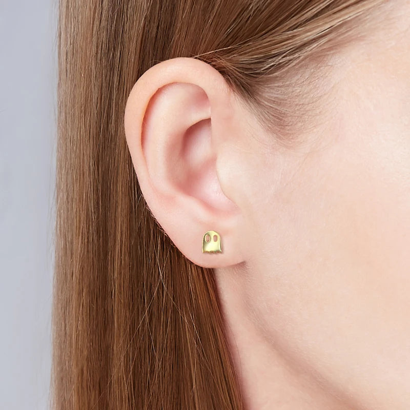 Trustdavis Earrings – Fine Elegance with a Trendy Twist