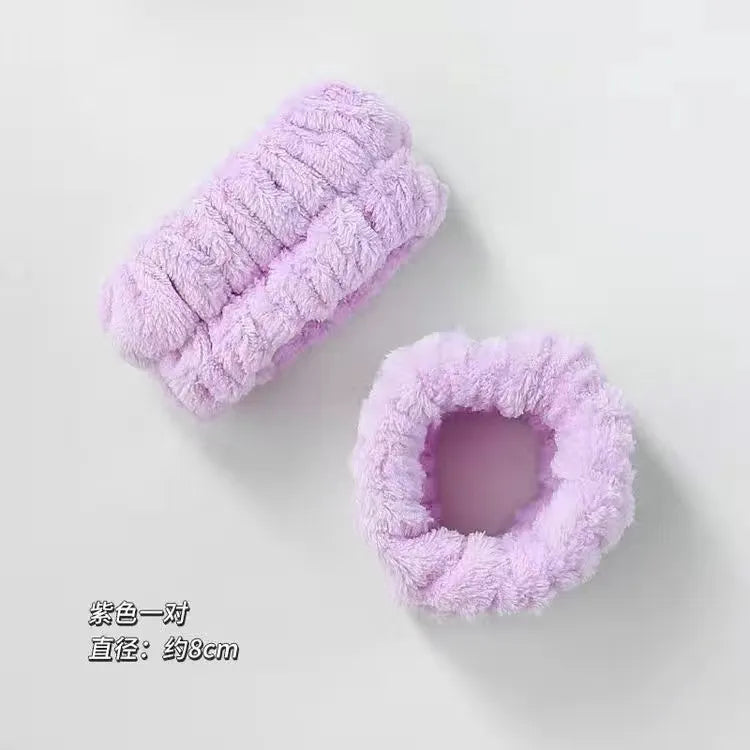 Duo Bliss: Wash-Friendly Face and Wrist Bands