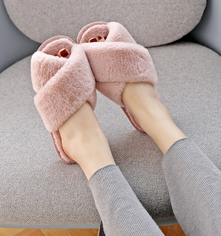 Winter Women House Slippers Faux Fur Fashion Warm Shoes Woman Slip on Flats Female Slides Black Pink cozy home  furry slippers