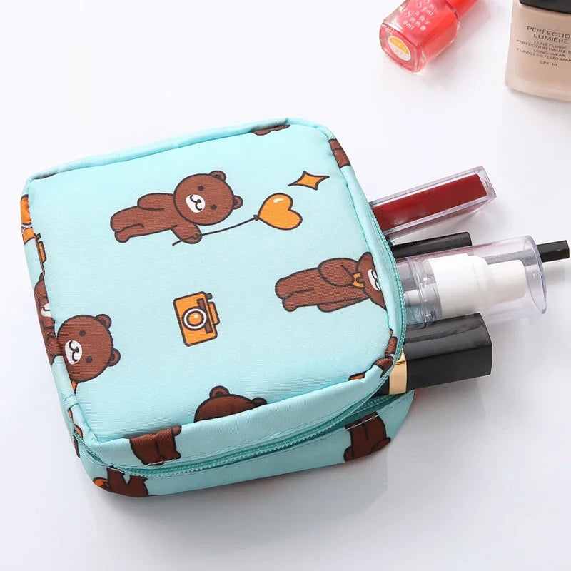 Stylish Beauty Organizer: Kawaii Makeup Bag