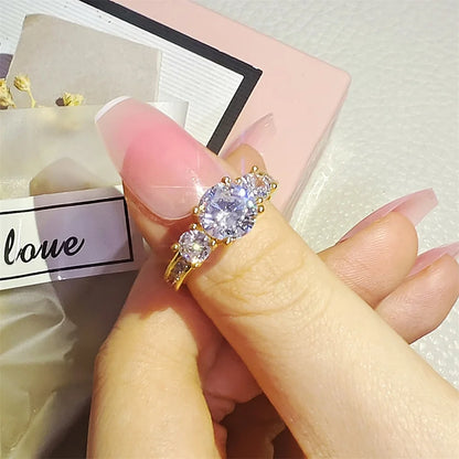 Moonso Cocktail Ring - Timeless Elegance Beyond Trends